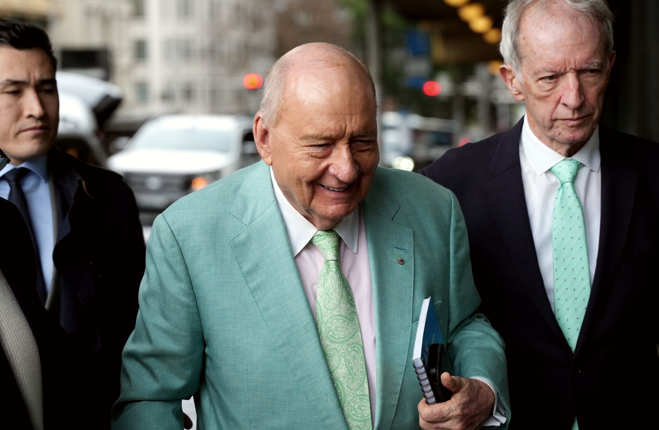 Ray Hadley and Peter FitzSimons told about Alan Jones claims, court hears