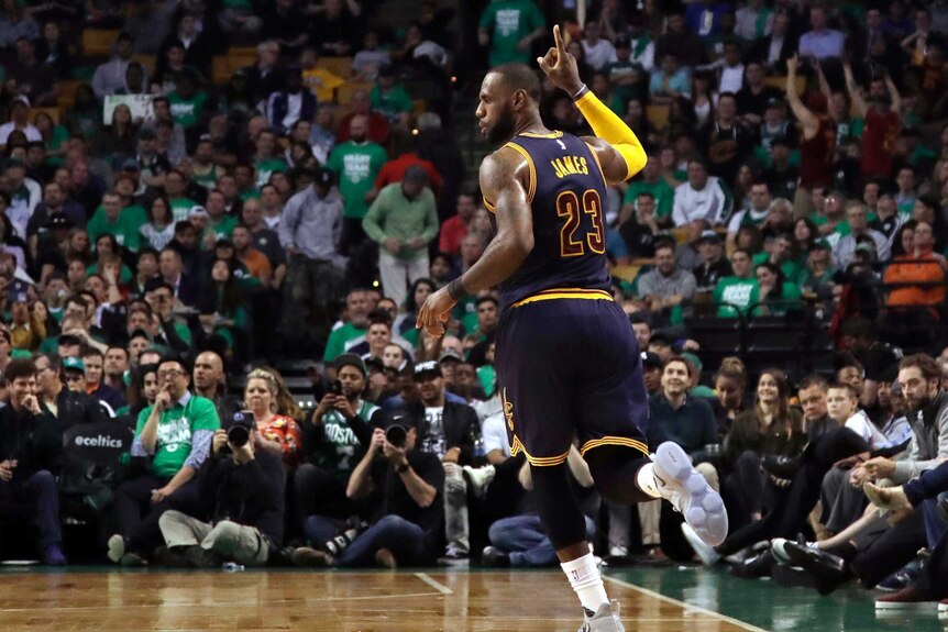 LeBron James becomes the NBA's greatest playoff scorer