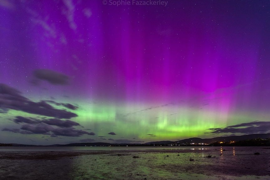 The aurora australis captured at Kingston Beach south of Hobart.
