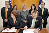 Greens and Labor sign parliamentary agreement