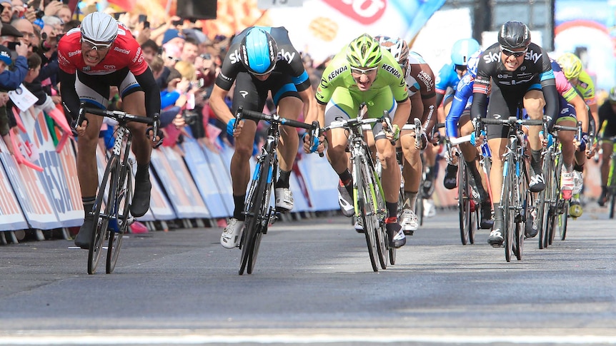 Kittel wins third Giro stage