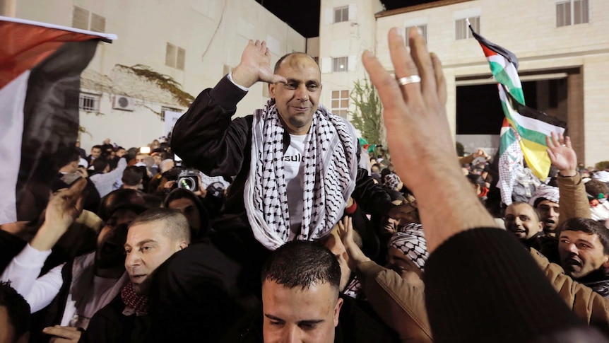 Palestinian prisoners released from jail