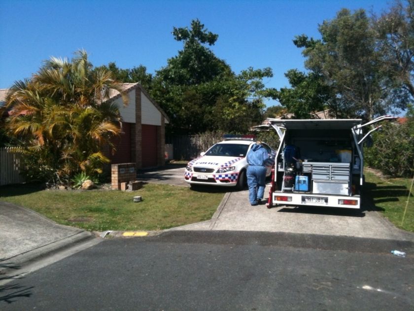 Police searching for Gold Coast woman - ABC News