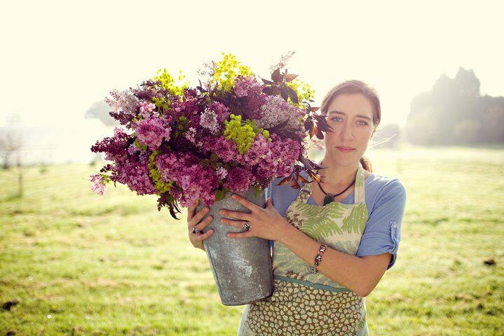Erin Benzakein with bunch of flowers