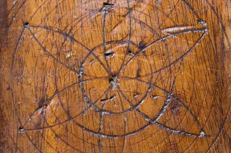 Hexafoil markings in the 1825 Courthouse at Richmond, Tasmania