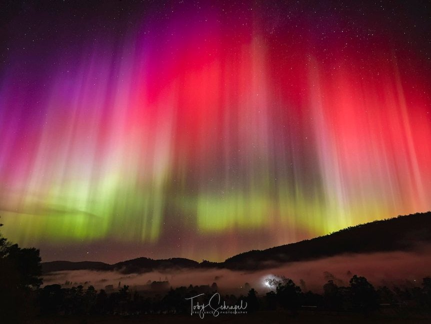 Incrível time-lapse de aurora austral na Tasmânia
