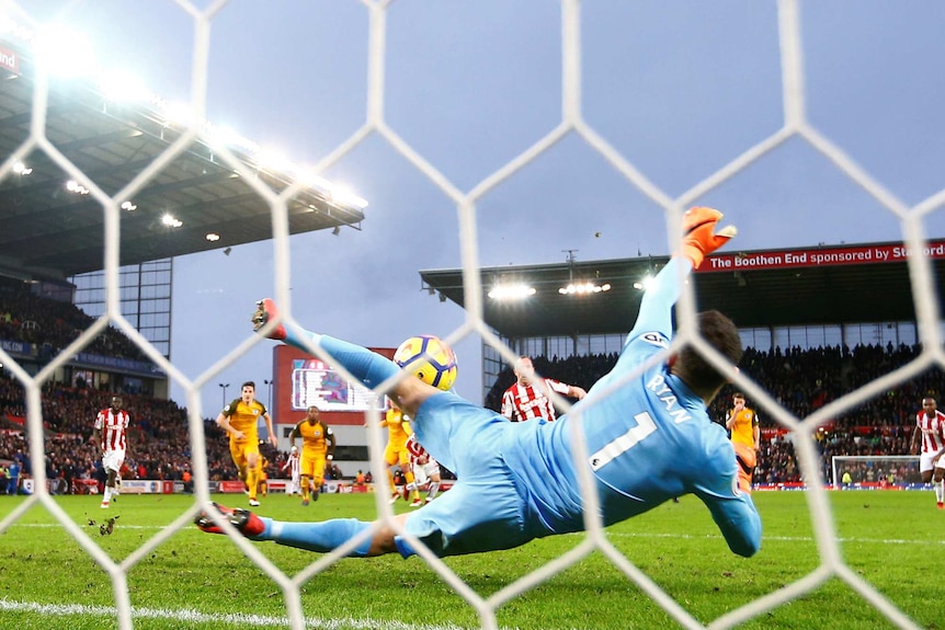 Mat Ryan makes penalty save for Brighton against Stoke