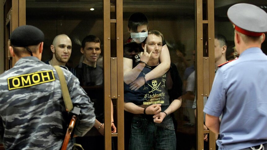 Neo nazis jailed in Moscow