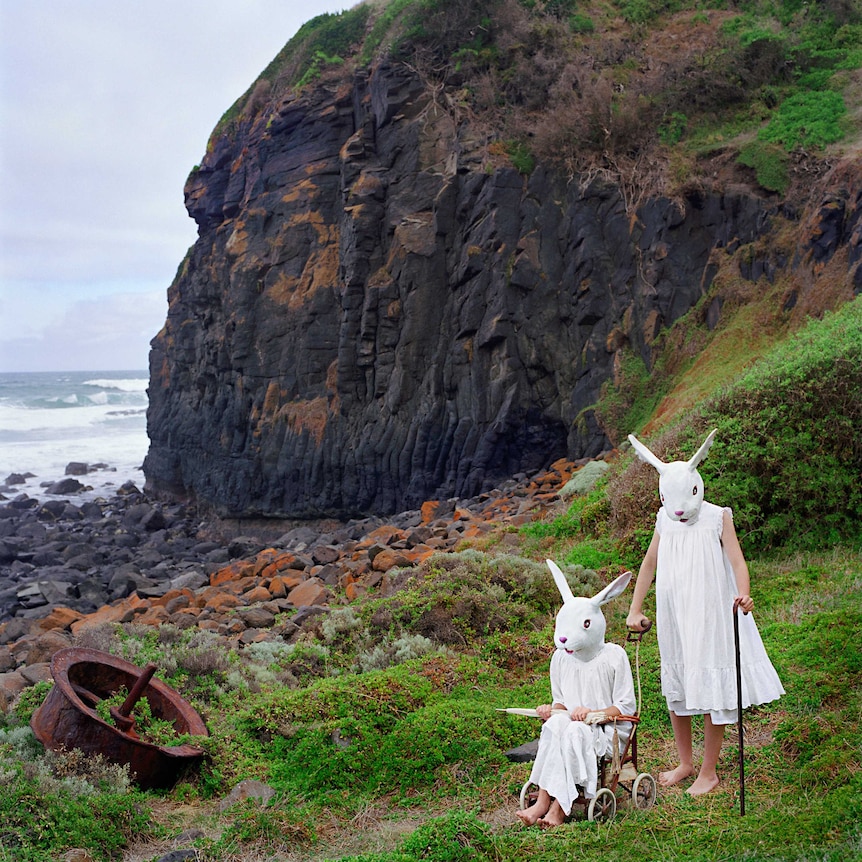 The Loners, Polixeni Papapetrou