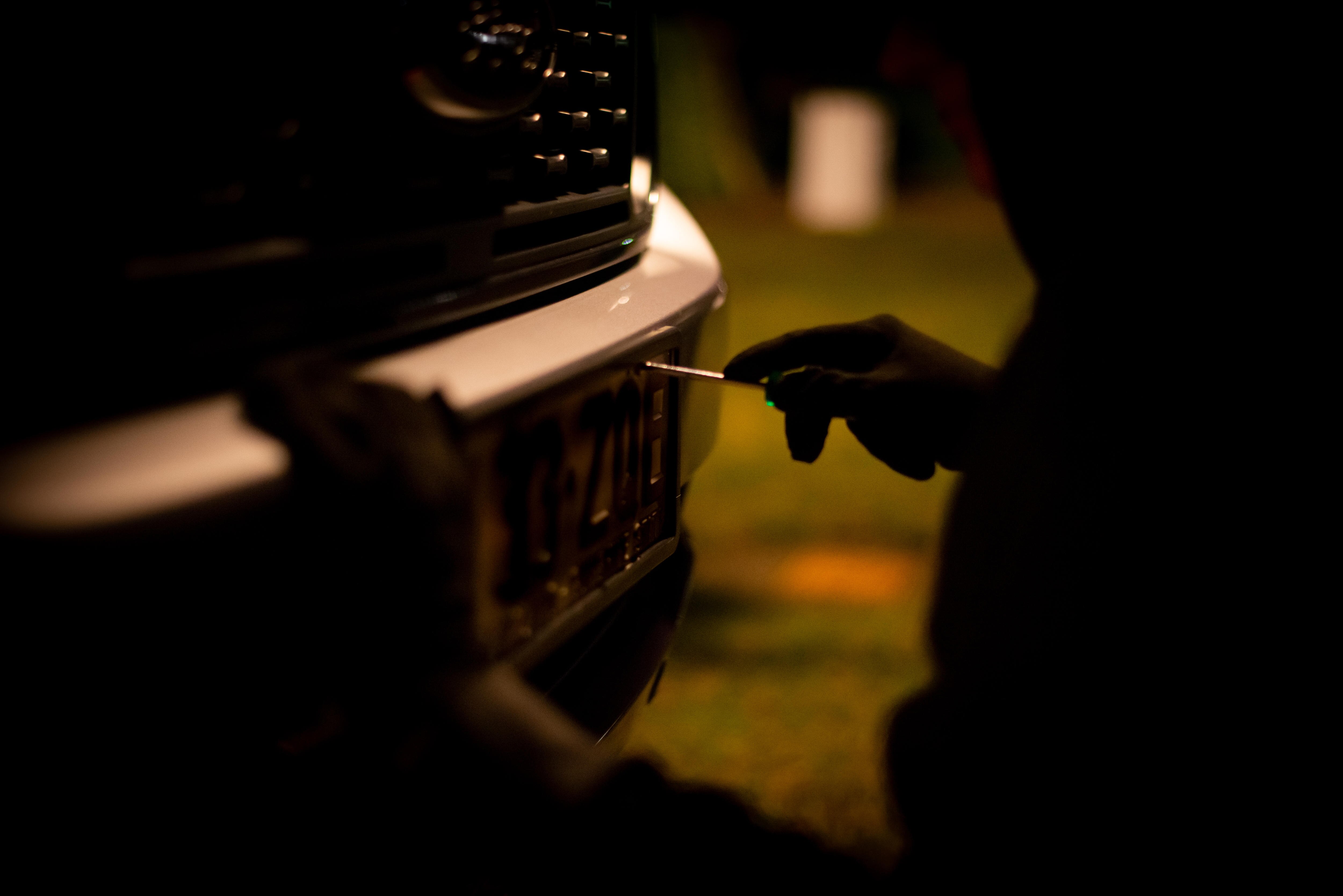 Number plates targeted by thieves, but police say there are simple solutions that can deter them - Vimarsana News