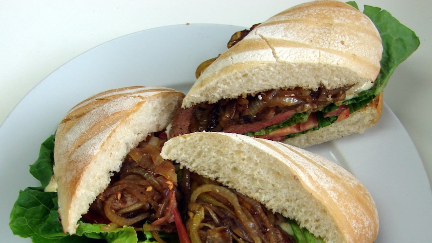 Steak sandwich stoush at Geelong City Council
