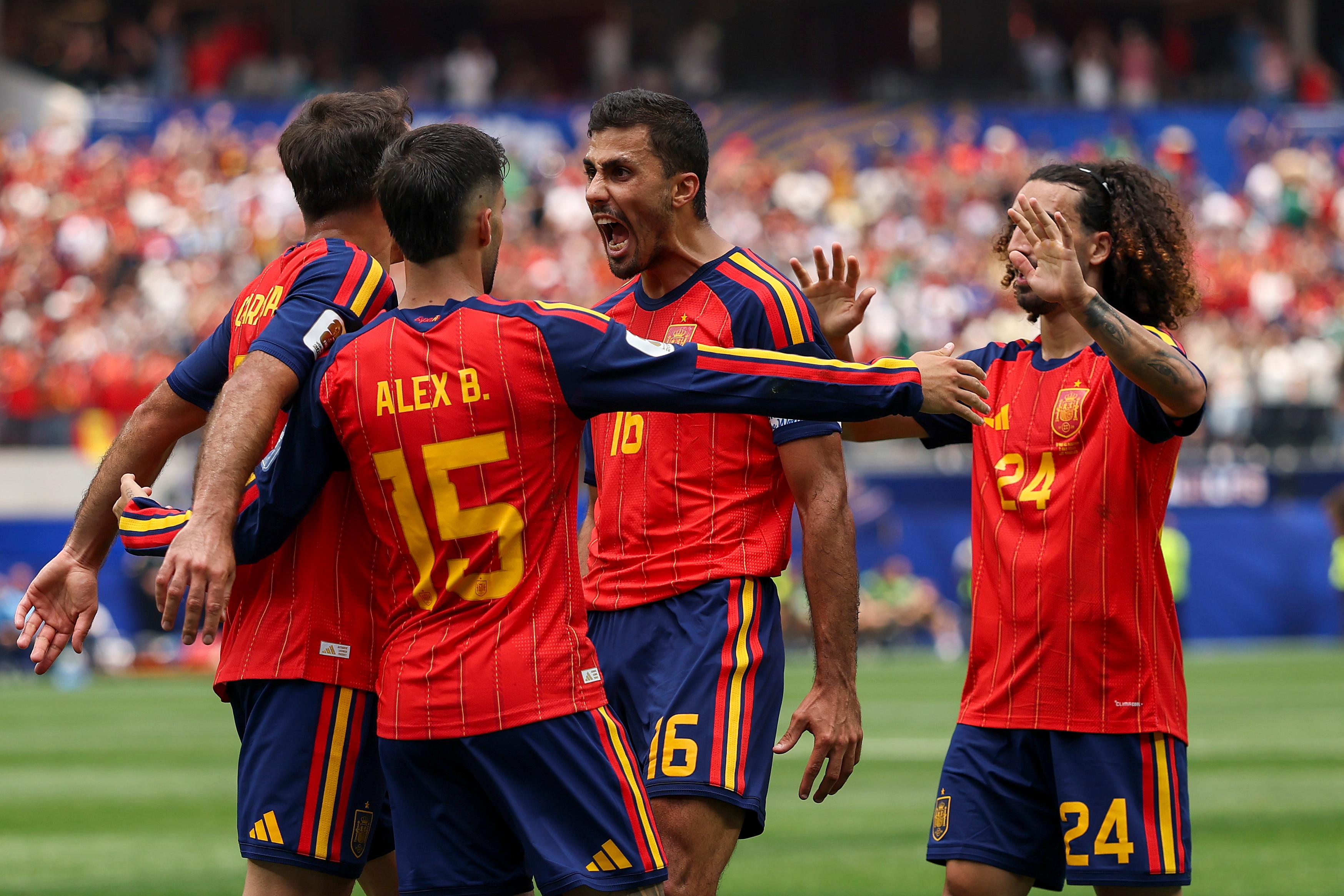 Live: Spain on fire against Austria as Lamine Yamal dazzles