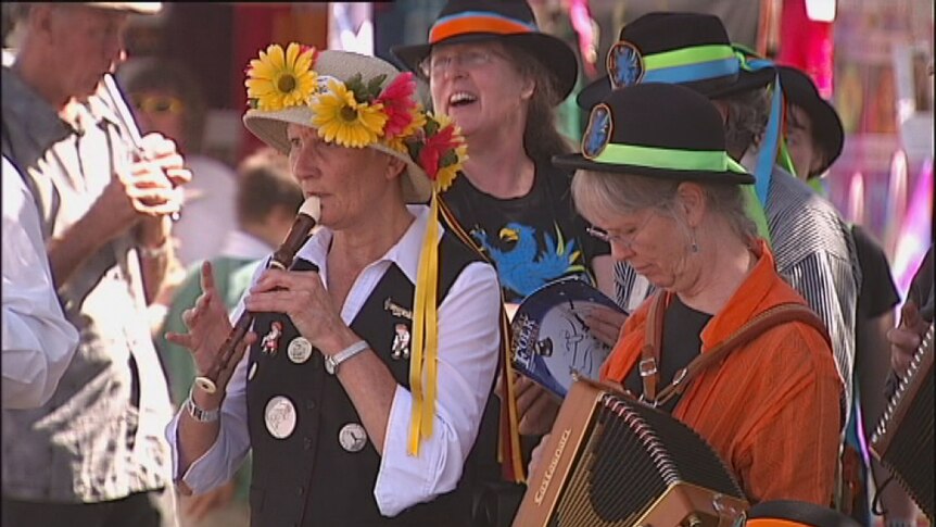 An estimated 52,000 turned out to watch entertainment at the National Folk Festival over Easter.