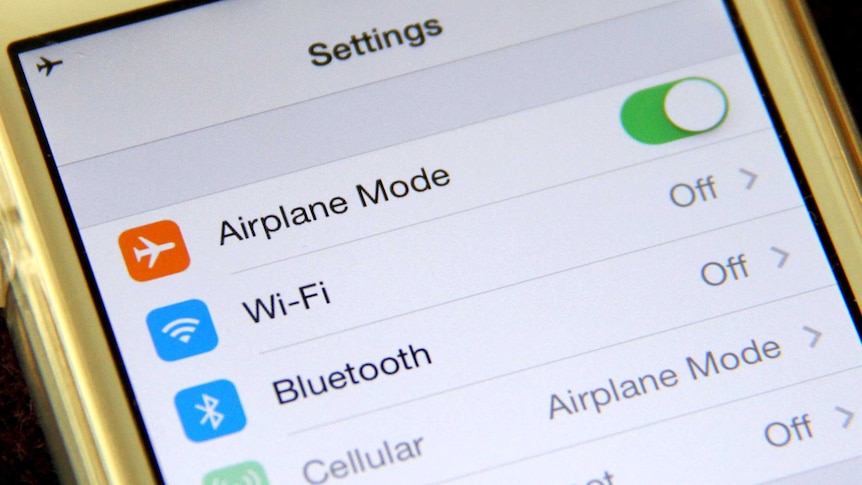 What Does Airplane Mode Do, and Why Do You Need to Use It? - AFAR