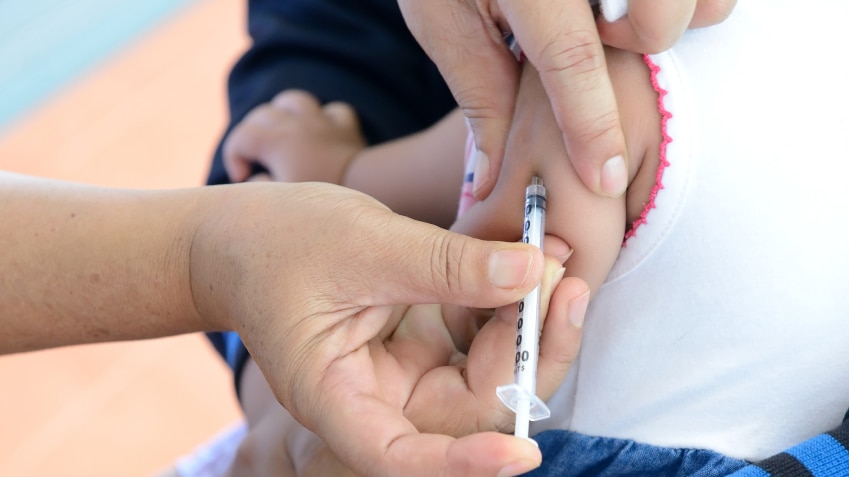 A child being vaccinated