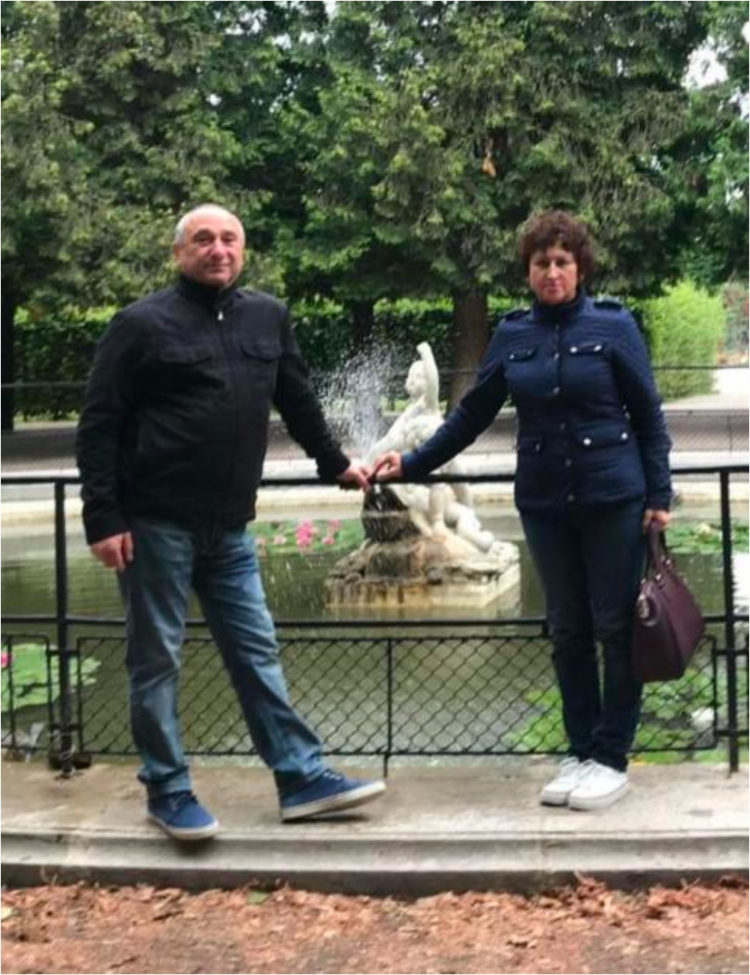 Bondi couple praised as heroes identified as Boris and Sofia Gurman