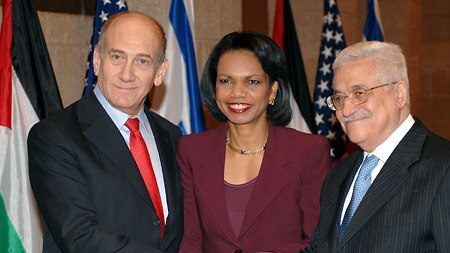 Israel, the US and the Palestinian Territories have held trilateral talks in Jerusalem.