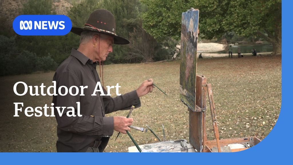 Artists take to the great outdoors for Capital Plein Air Festival - ABC ...