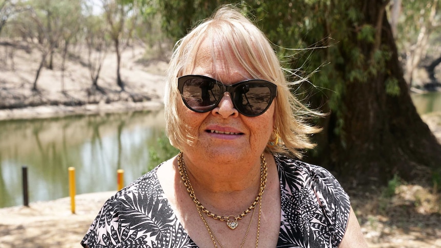 Ngemba elder Grace Gordon wants the Rural Fire Services to incorporate more Indigenous voices.