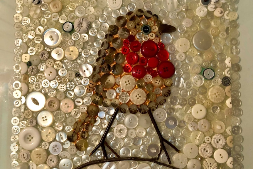 A picture of a bird, created using buttons.
