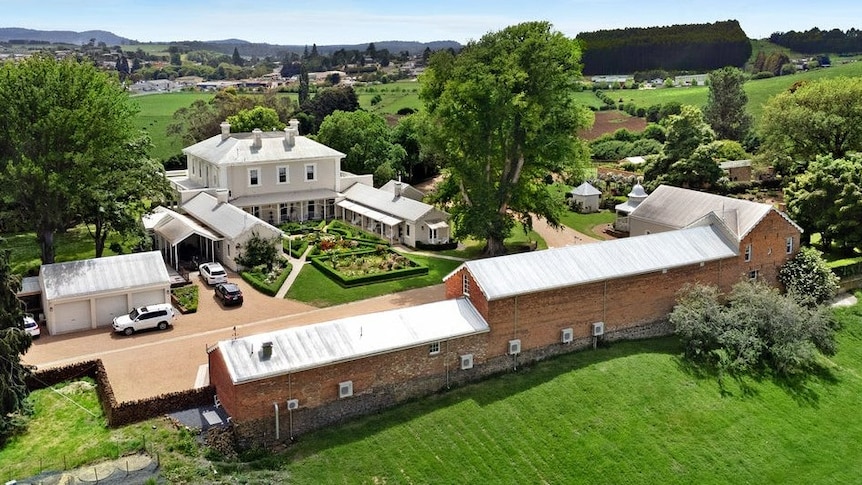 Aerial view of Calstock estate.