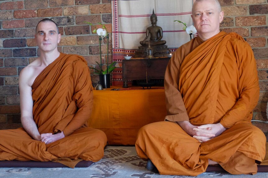 Bhante Akāliko and Bhante Sujato L-R in their Western Sydney monastery.