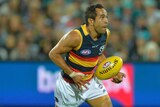 Eddie Betts playing for the Crows in last Saturday night's Showdown.