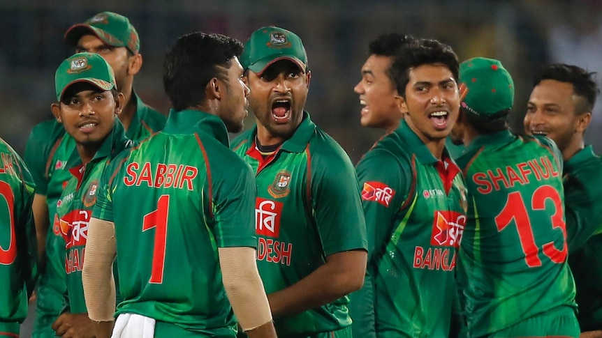 Bangladesh players celebrate dismissing Jos Buttler