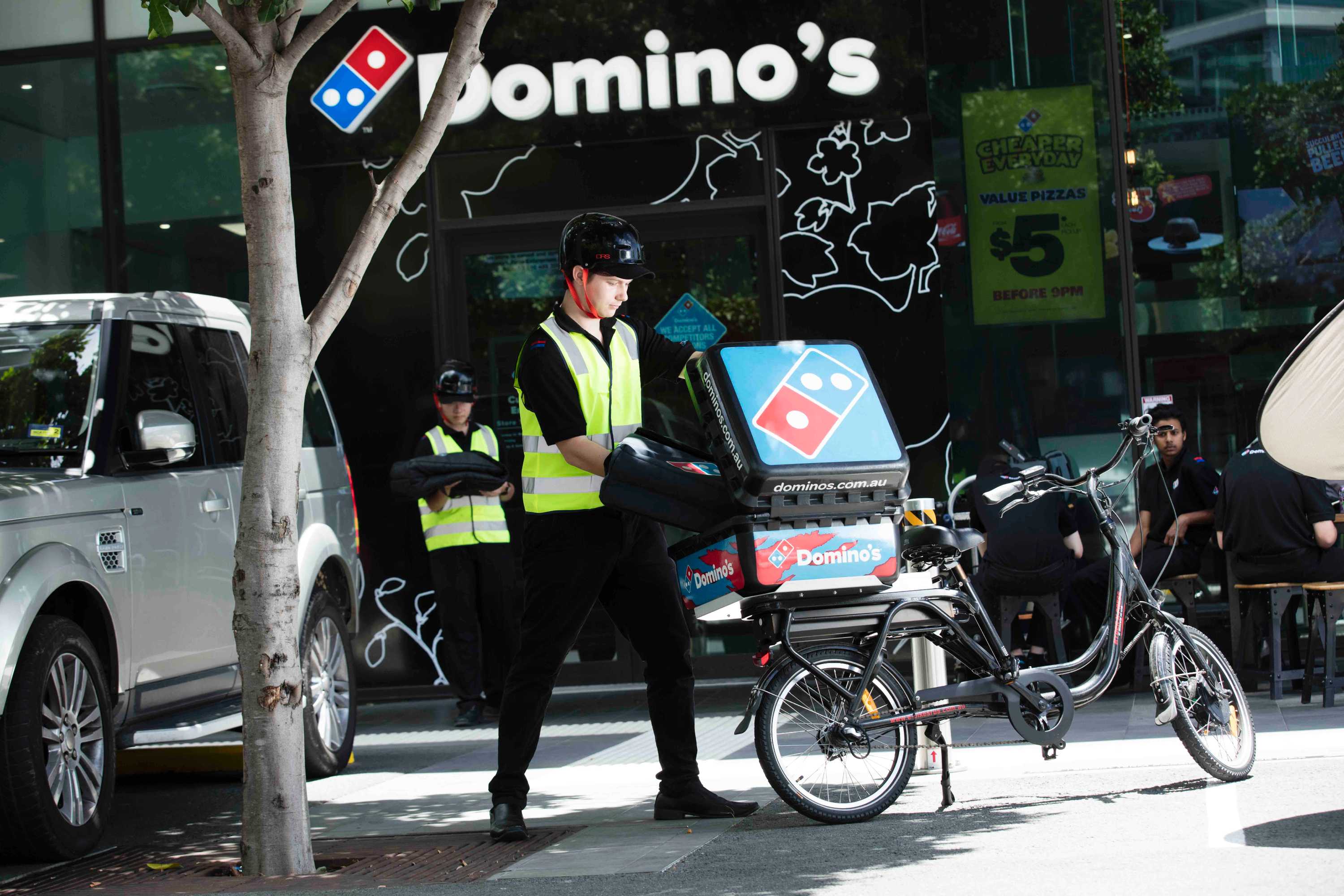 dominos bike delivery