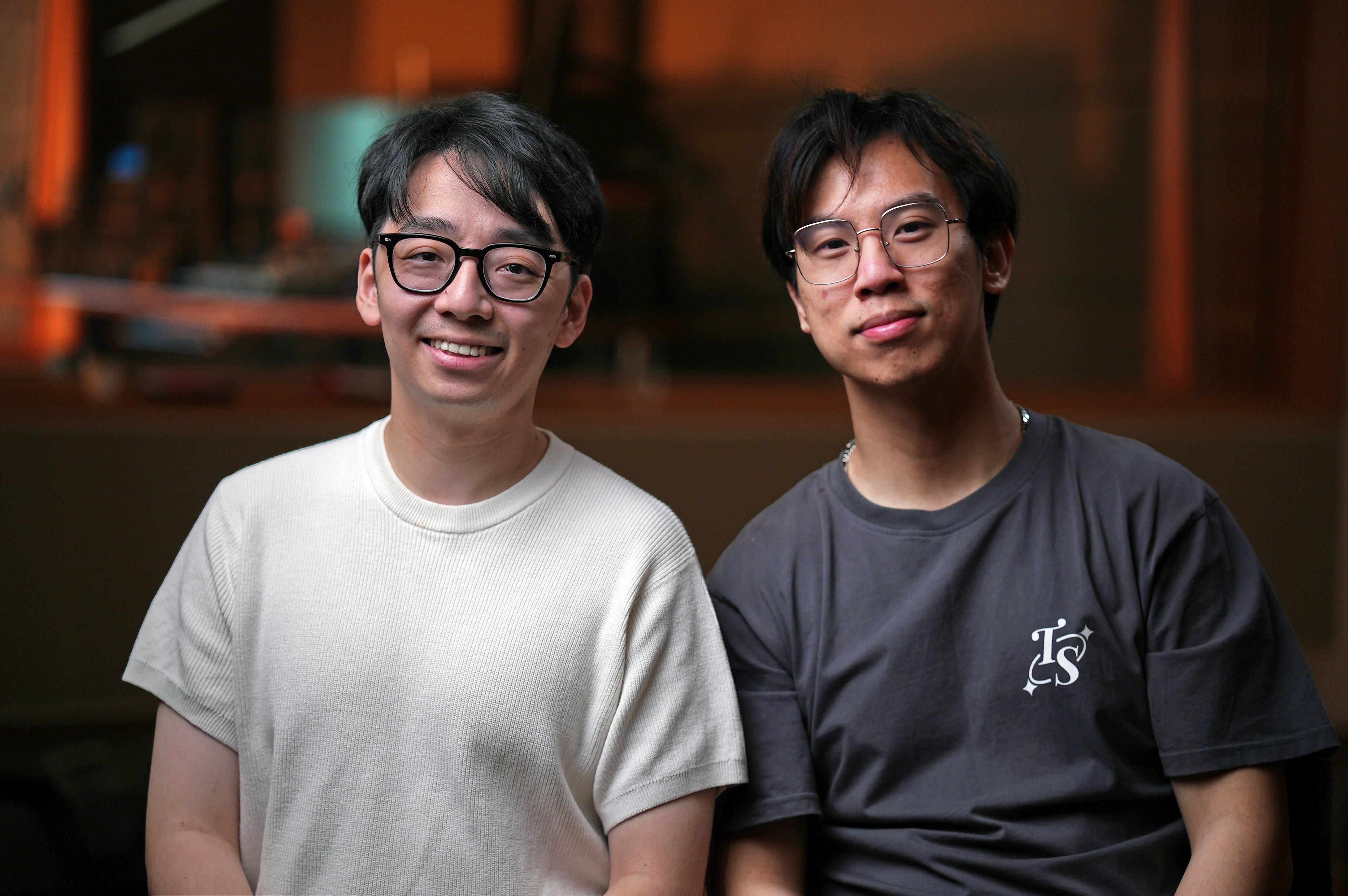 How YouTube stars Brett and Eddy of TwoSet Violin brought comedy to classical music - ABC News