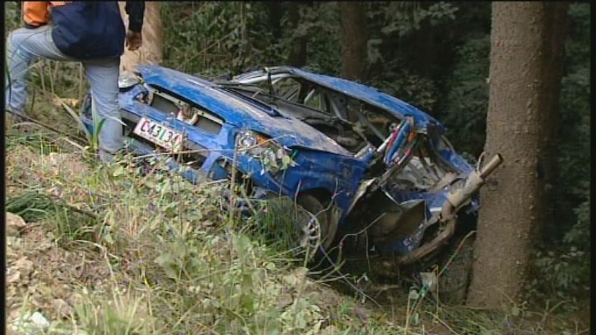 Man dies in rally car race on Sunshine Coast