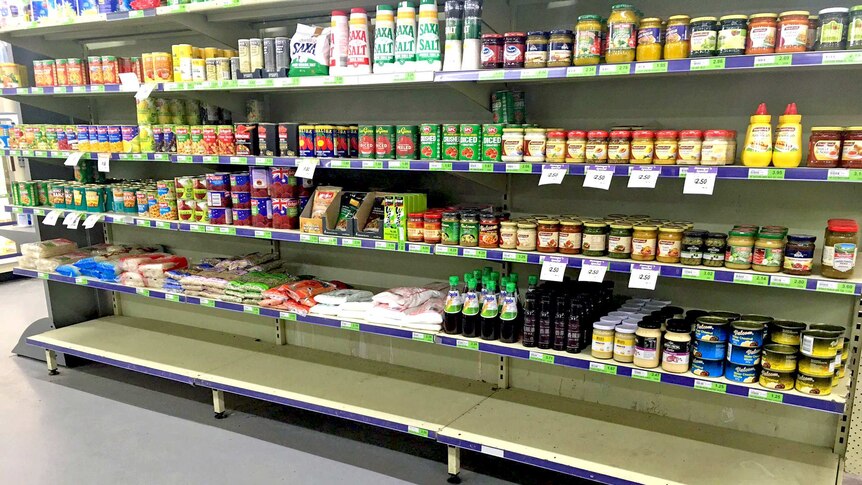 A supermarket in Charlton has cleared the bottom shelves in preparation for floodwaters.