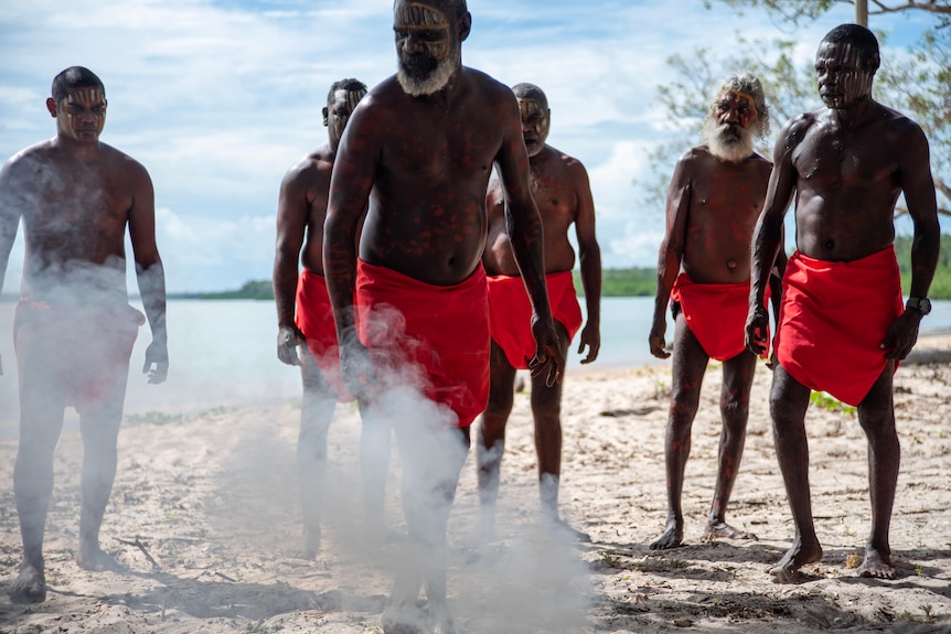 cultural dance at melville island