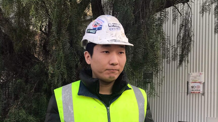 Chinese worker Zhihui Zhu