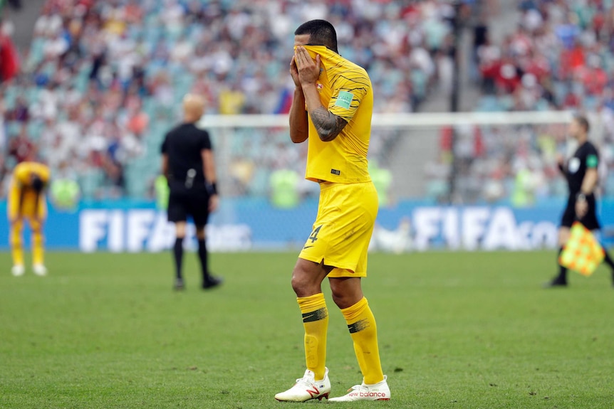 Tim Cahill shows emotion after loss to Peru