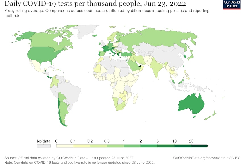 A world map showing the daily COVID-19 tests per thousand people