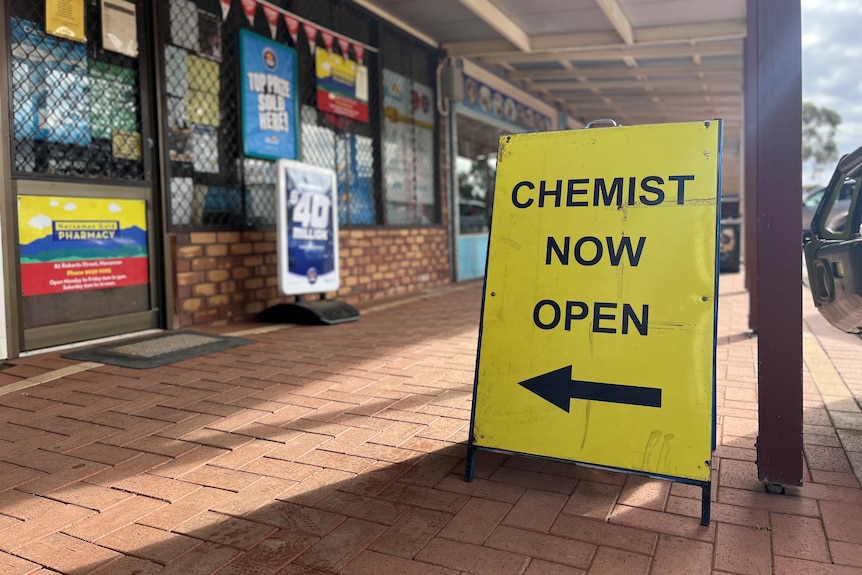 a sigh that reads chemist now open 
