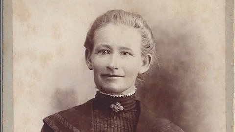 Old photo of Fanny Morrison (1870 - 1955)