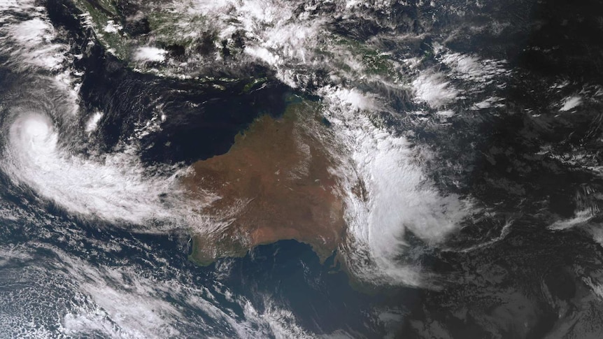 Satellite image of Australia east coast covered in cloud