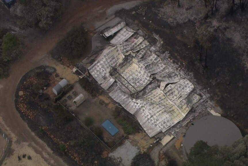 An aerial shot of some of the property destruction from the Wooroloo bushfire in Perth's east. February 2021