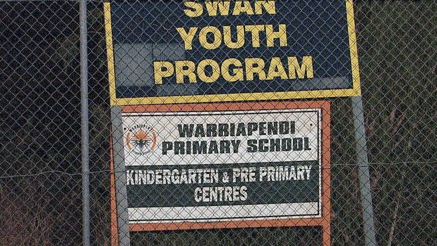 Sign for Warriapendi Primary School in Balga