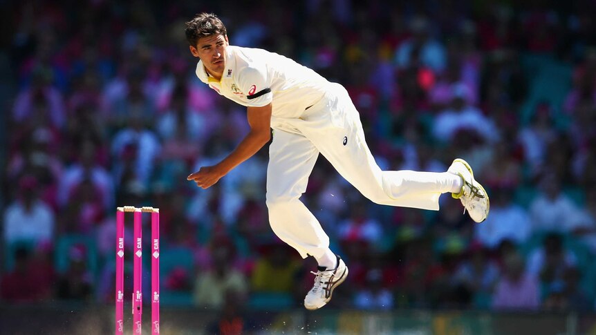 Starc bowls on day three of fourth Test against India