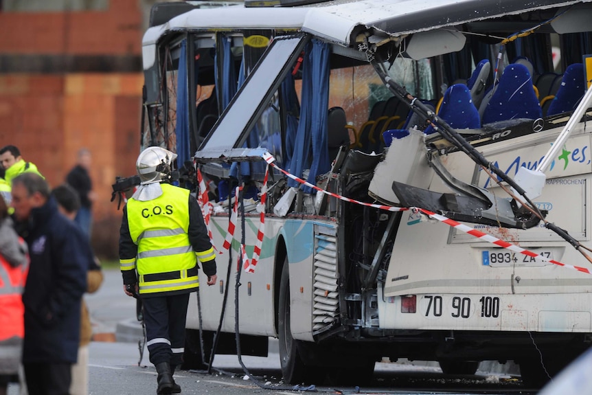 France school bus crash