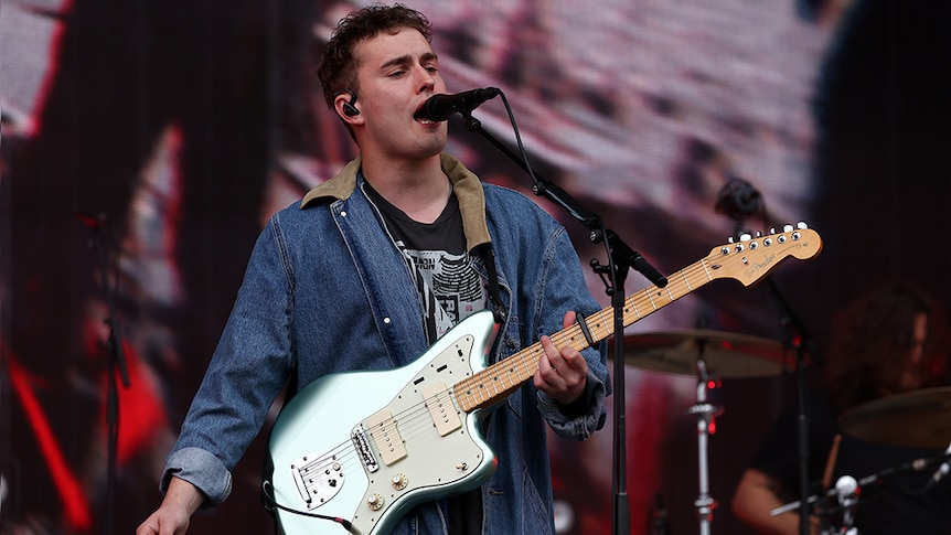 Sam Fender performing live at TRNSMT Festival, Glasgow 2022