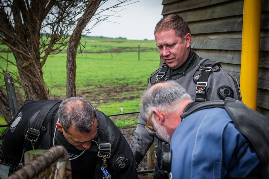 Wet Mules divers preparing for a caving expedition.