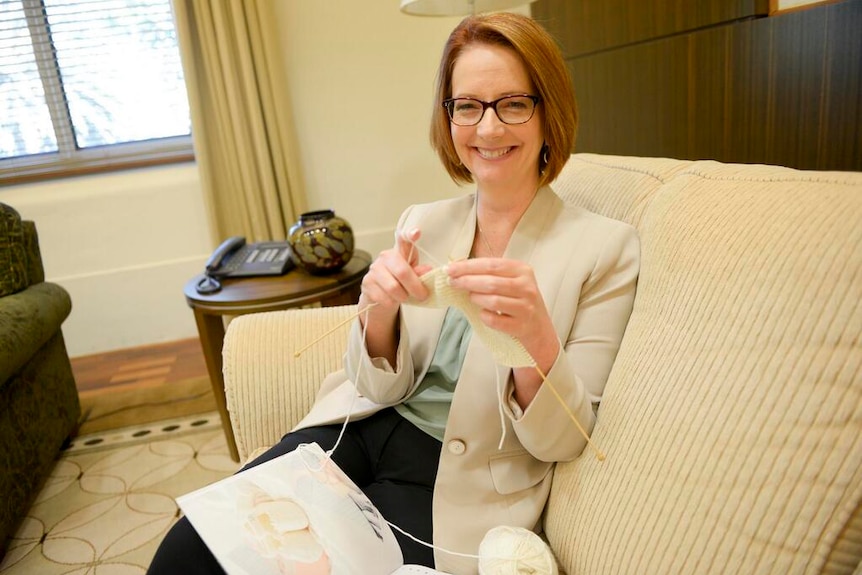 Julia Gillard knits on World Wide Knit in Public Day.