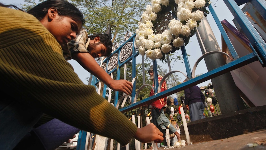 India mourns Delhi rape victim