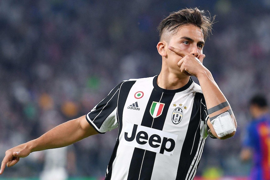 Paulo Dybala celebrates goal against Barcelona