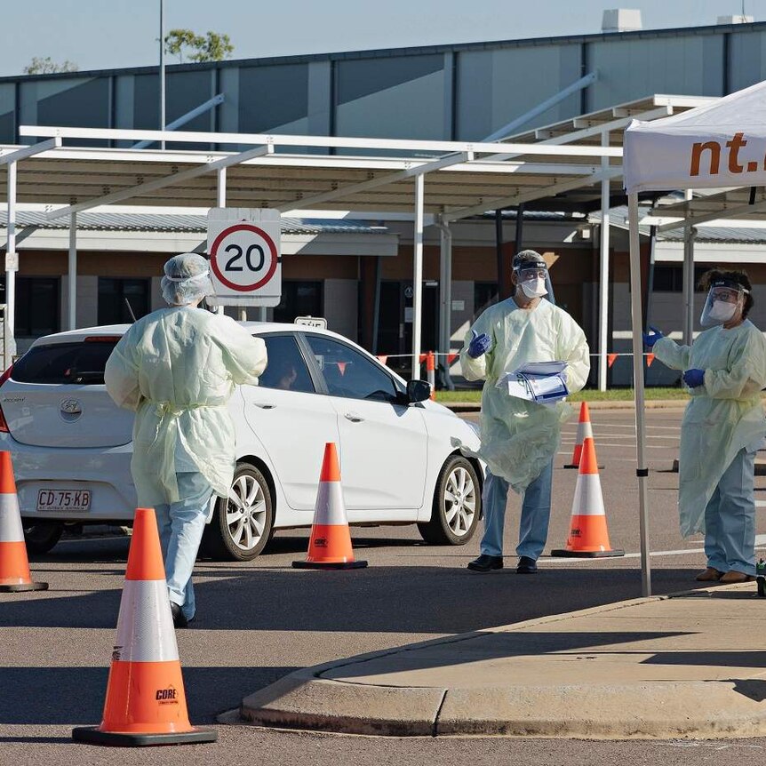 Workers at a COVID testing centre in the Northern Territory.