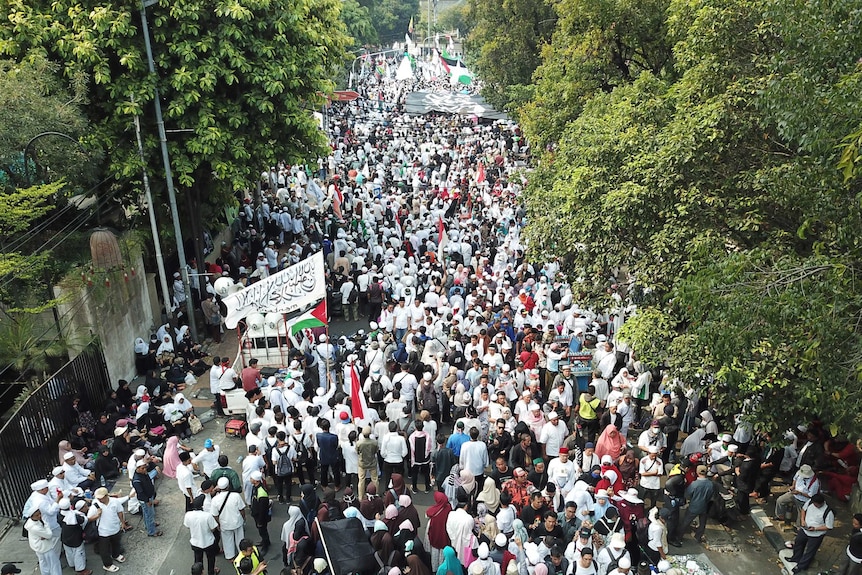 Aerial shot of the crowd of the few thousand protestors in Indonesia.